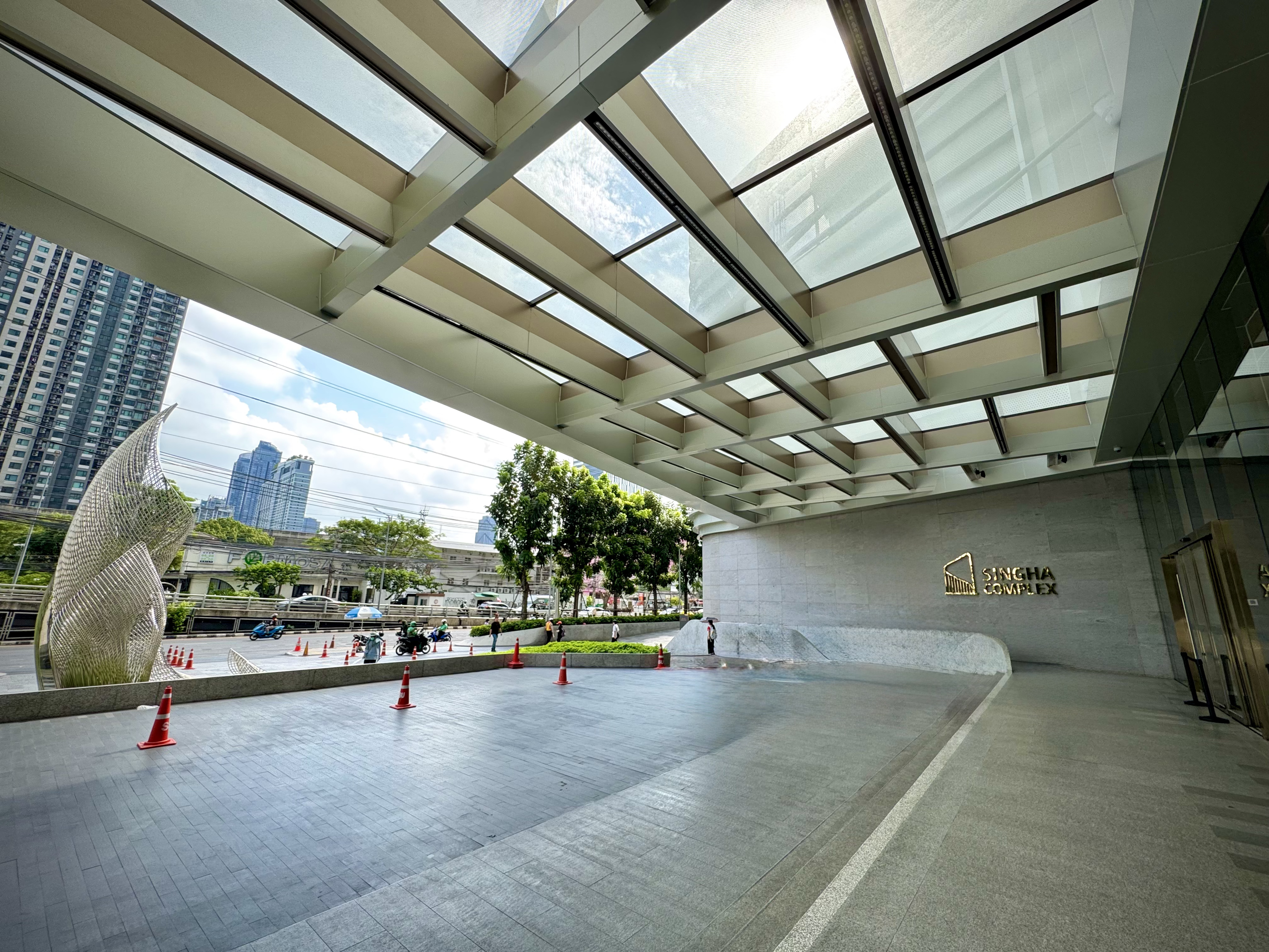 Bangkok Singha Complex exterior